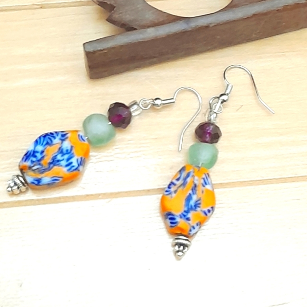 Sold ! Handmade recycled glass beaded drop earrings